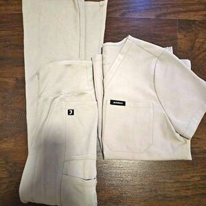 Xs Jaanuu Grey Scrub Set